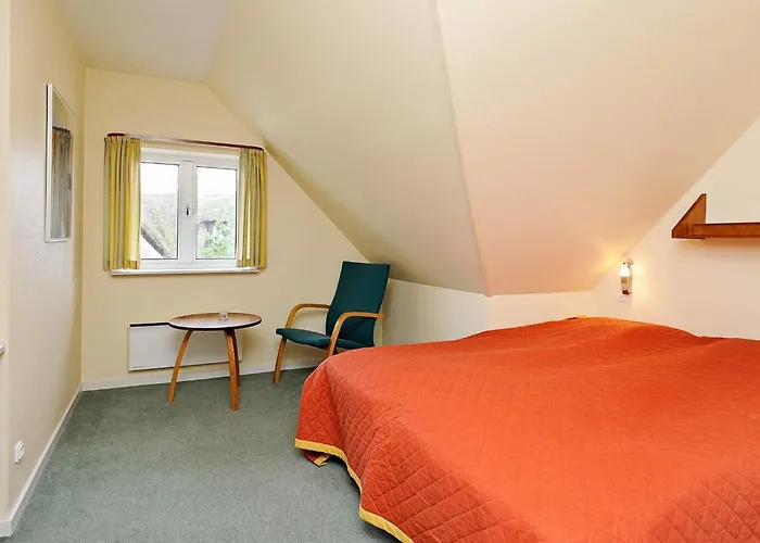 Thatched With - By Traum